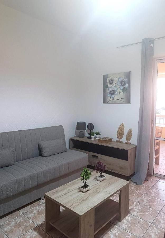 (En location) Habitation Appartement || Rethymno/Arkadi - 65 M2, 1 Chambres à coucher, 400€ 